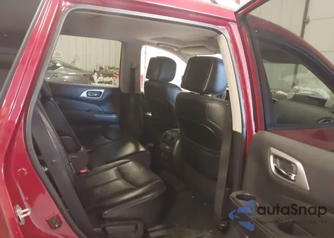 2018 Nissan Pathfinder Platinum z USA, uszkodzony, nr VIN 5N1DR2MM2JC649620